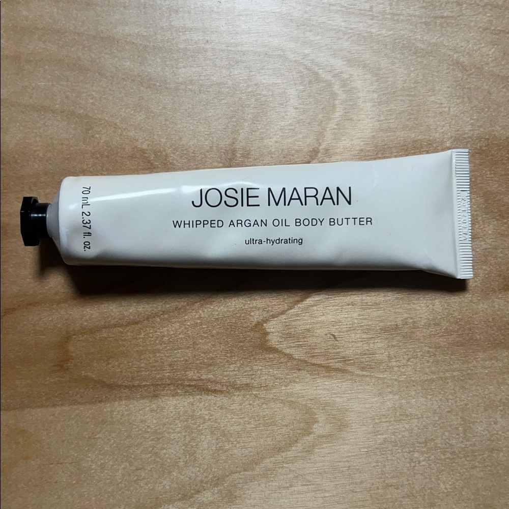 ✨NEW, UNOPENED Josie Maran Whipped Argan Oil Body Butter✨